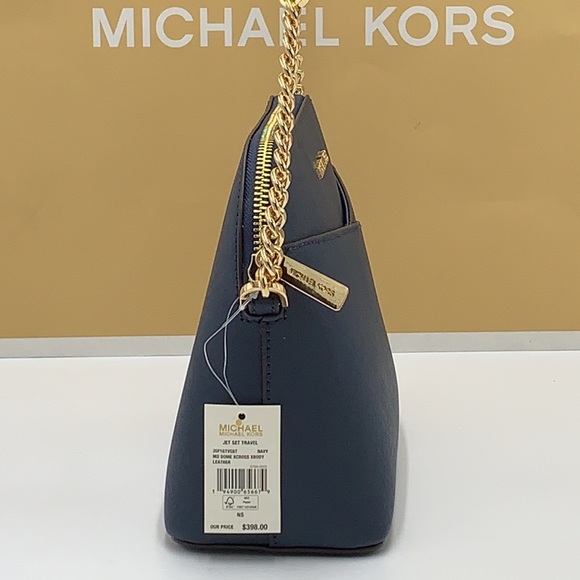 MICHAEL KORS JET SET TRAVEL DOME
XCROSS XBODY NAVY COLOR - Picture 2 of 13